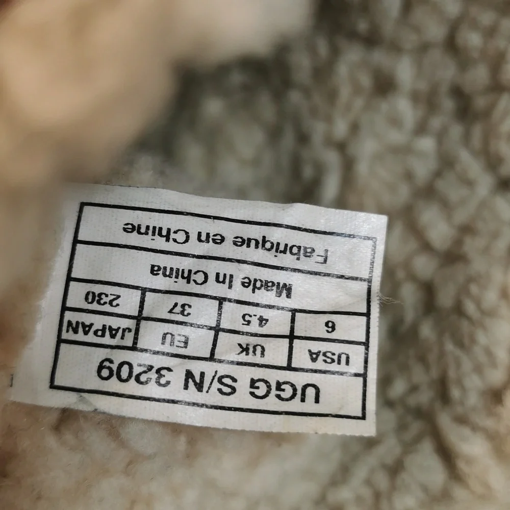 UGG Australia Savanna high clog boots size 7 sheepskin wooden heel - Picture 11 of 11